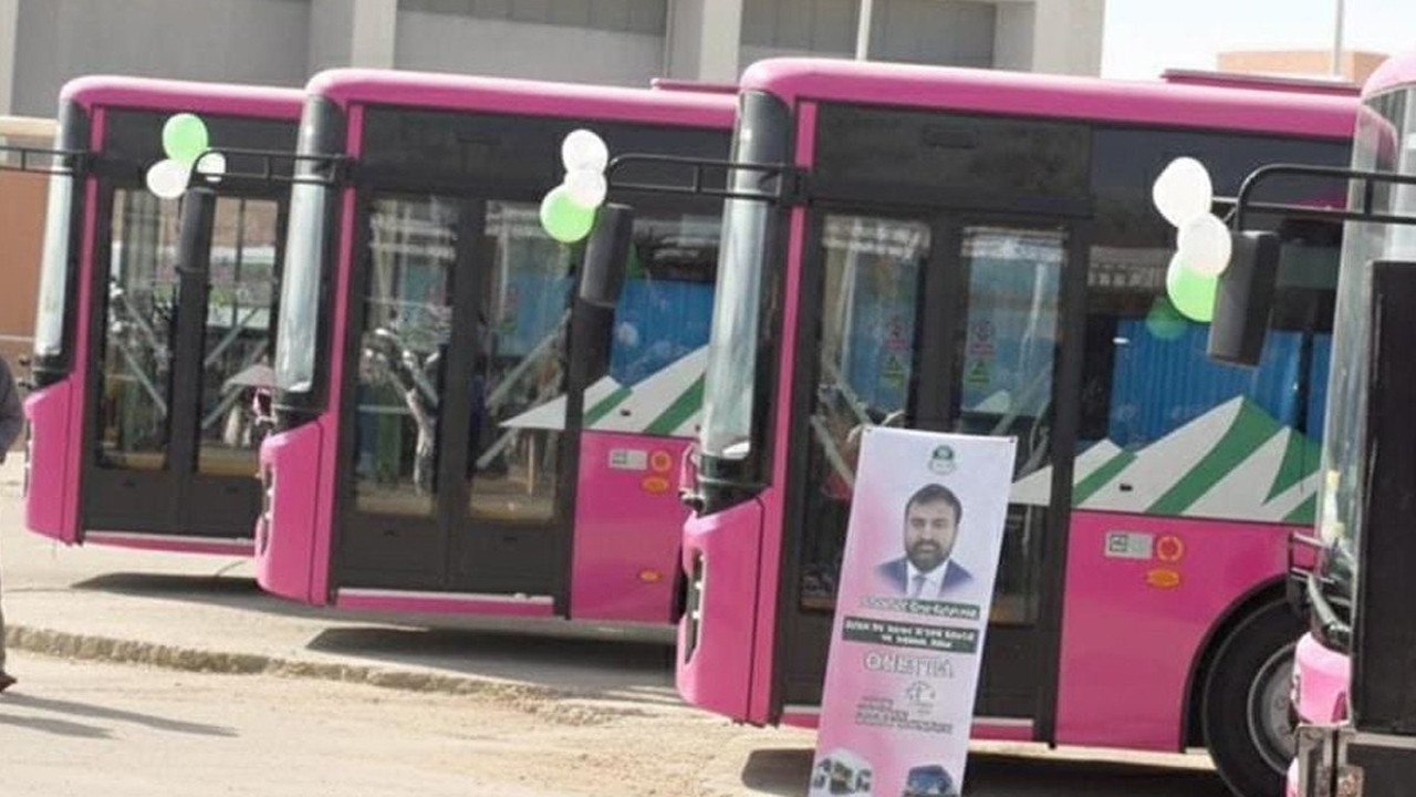 Balochistan launches Pink Bus service for women and students