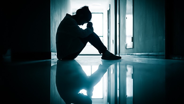 Female student attempts suicide at Lahore University