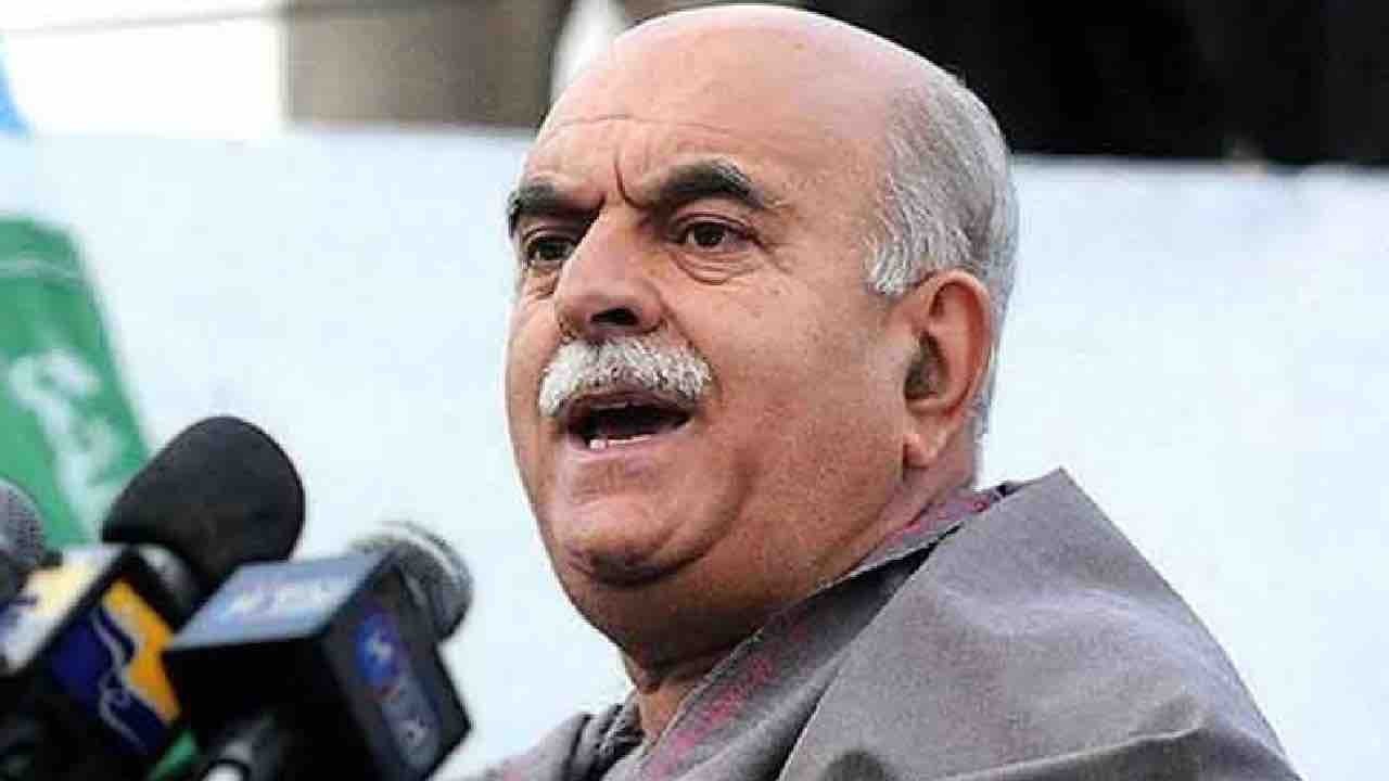 PTI files Mehmood Khan Achakzai’s nomination papers for NA opposition leader