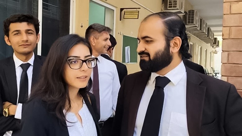 Court cancels bail of Imaan Mazari, Hadi in social media posts case