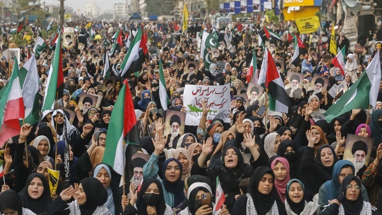 Pakistan urges peaceful resolution to Iran crisis