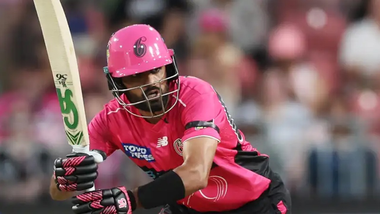 Babar Azam falls for second-ball duck in Sixers’ BBL qualifier loss