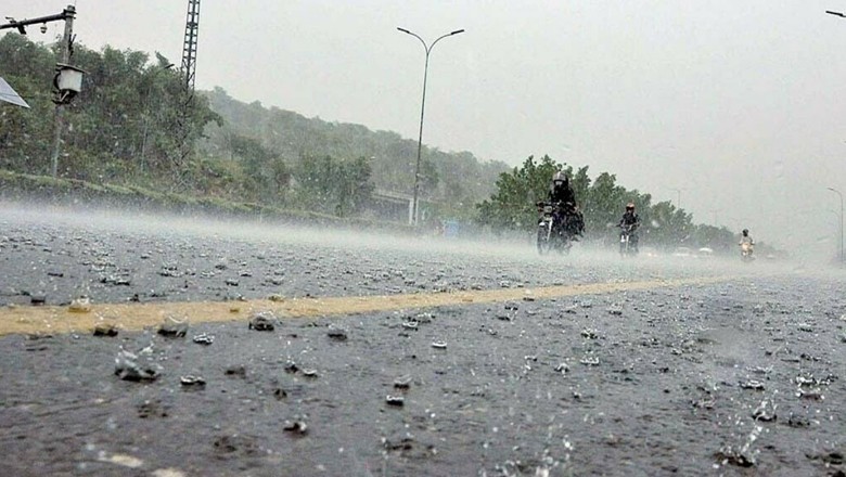 PMD predicts drizzle, stronger winds in Karachi today