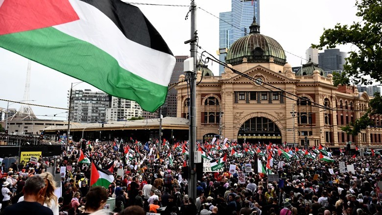 Protests erupt in Australia against Israeli president’s visit