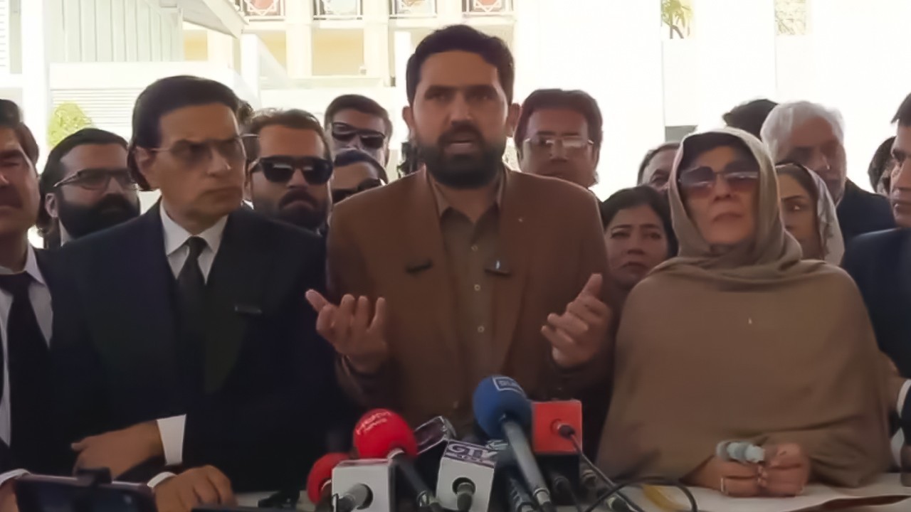 All institutions are forcing Imran Khan into submission, claims KP CM