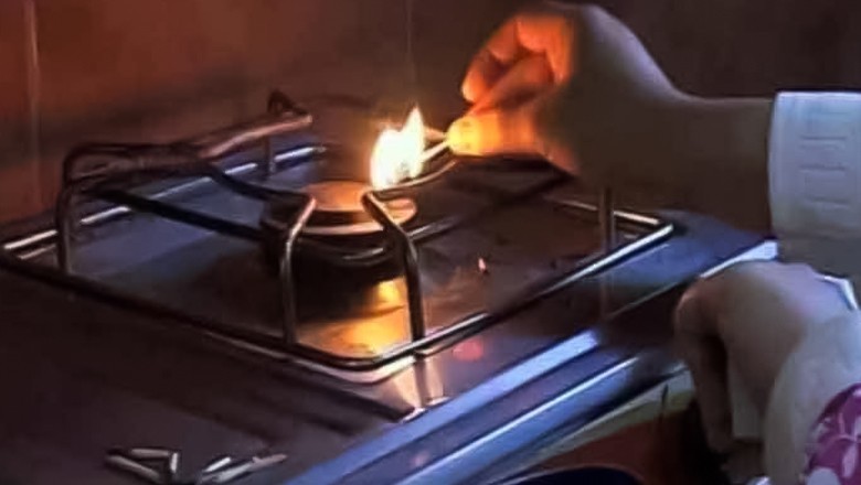 Govt says no power or gas loadshedding during Sehr, Iftar