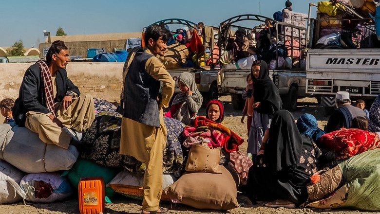 Illegal Afghan nationals held in Karachi and Rawalpindi in clearance operation