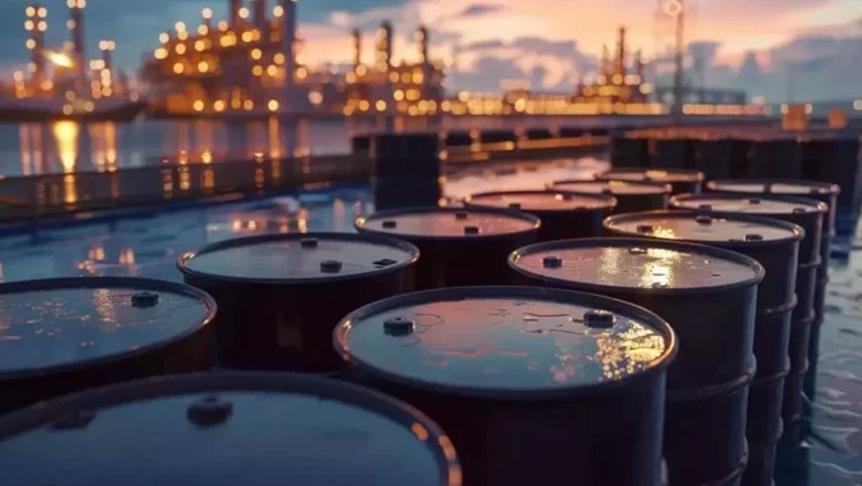 Pakistan has 28 days of fuel stocks amid Gulf tensions