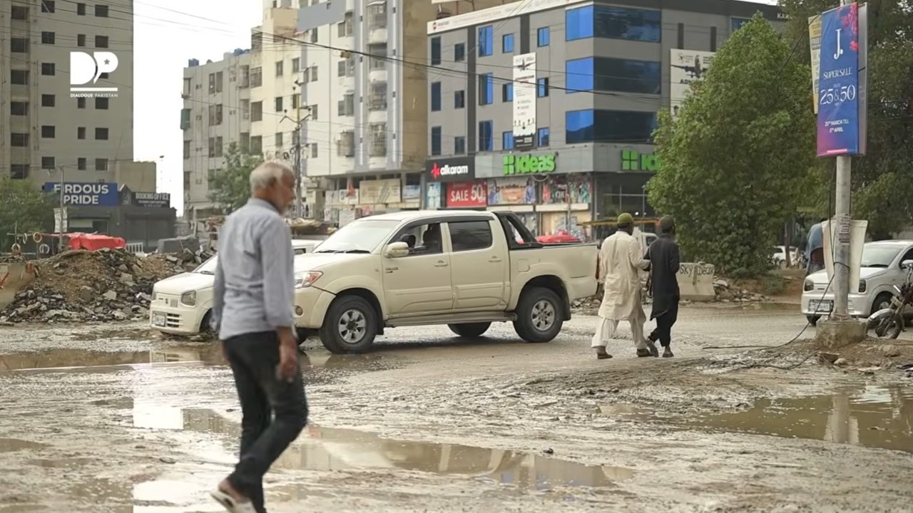 Delays, disruption at Munawar Chowrangi Underpass frustrate residents of Karachi