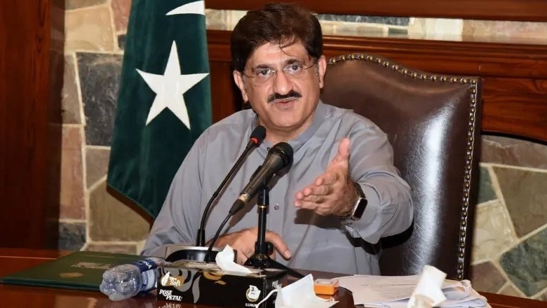Sindh CM Murad says compensation cheques to 200 Gul Plaza victims distributed