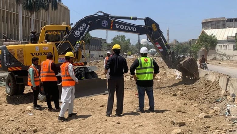 Red Line BRT: New contractor, same uncertainty?