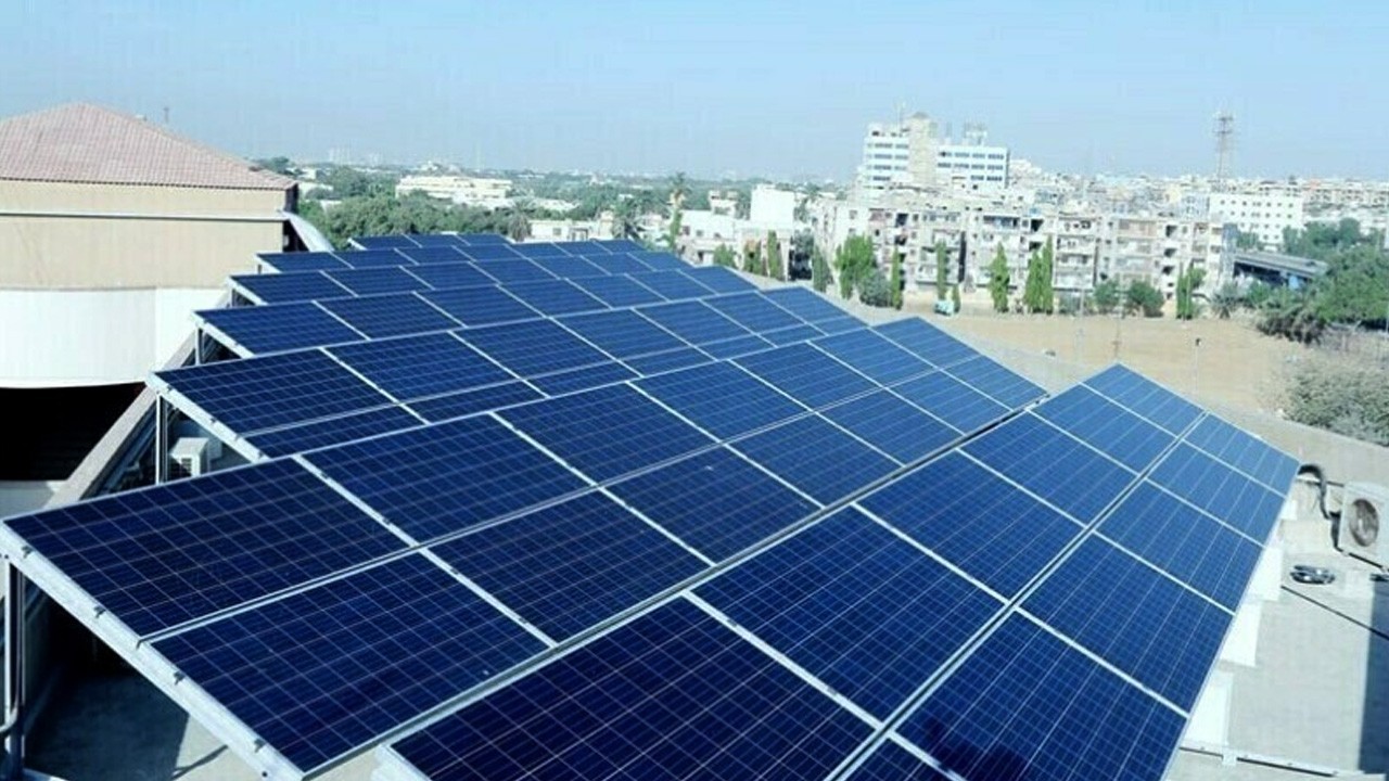 Govt relaxes rules for 25kW solar users