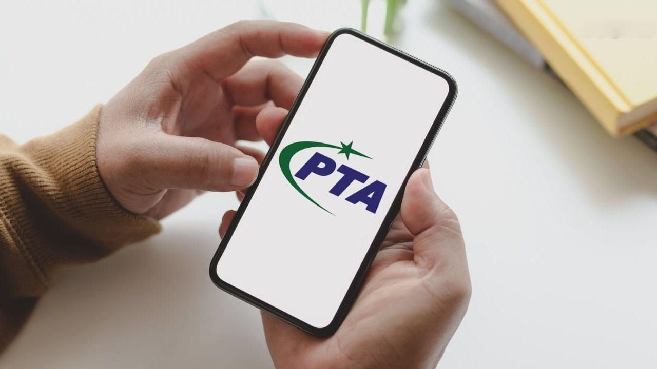 Overseas Pakistanis may get relief in PTA mobile phone taxes