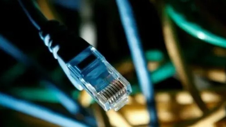 PTCL warns of internet disruption during evenings from May 11-18