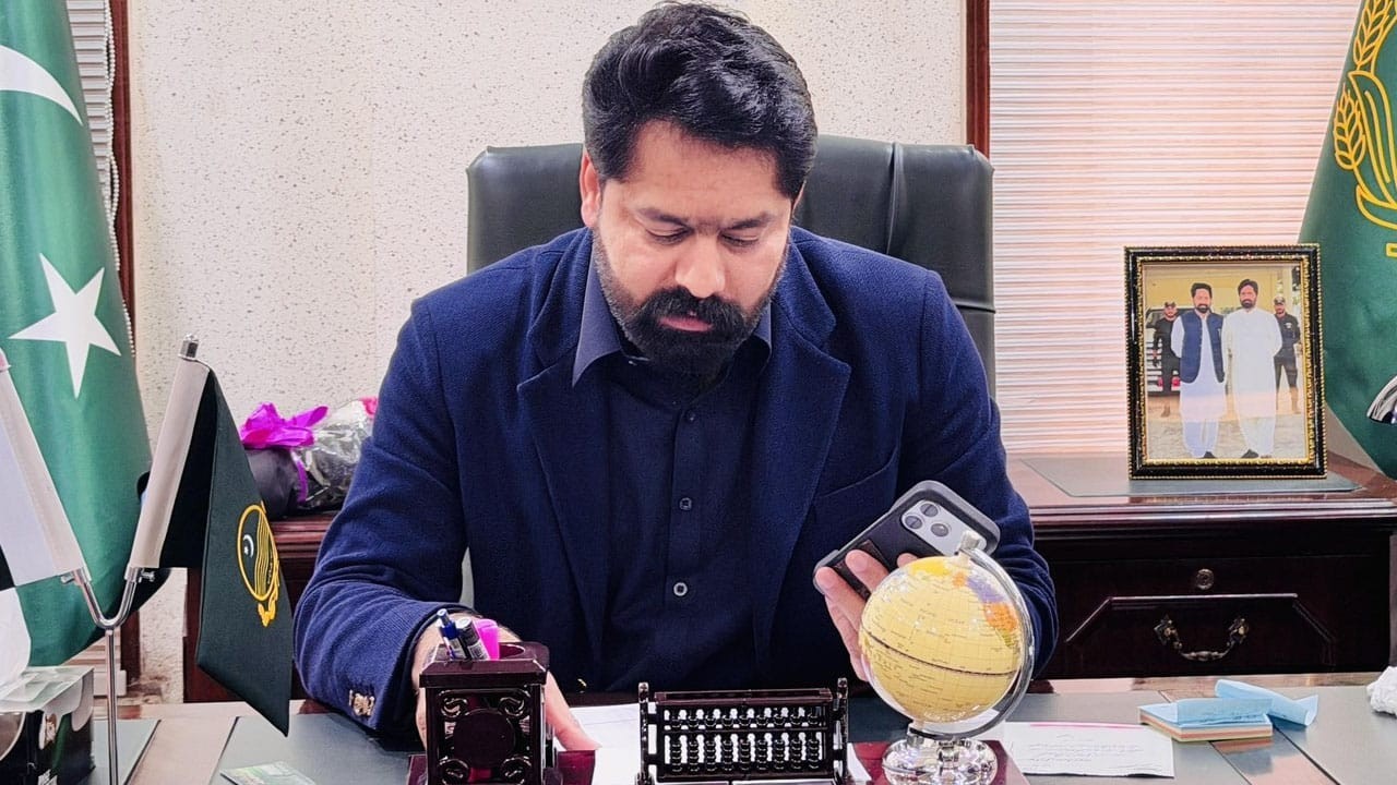 PML-N MPA Saqib Chadhar gets interim bail after being booked for allegedly harassing actor Momina Iqbal