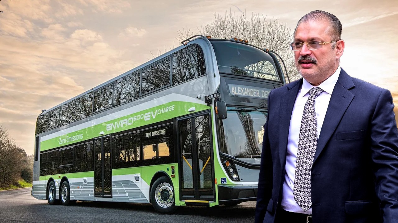 Karachi to receive double-decker, electric buses this year, says Sharjeel Memon