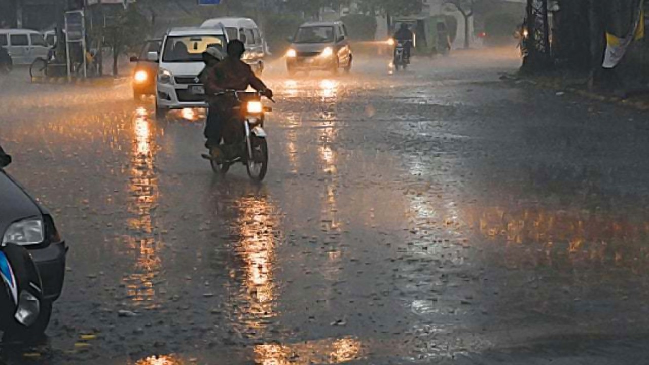 Pakistan enters critical 24-hour weather window, warns NDMA