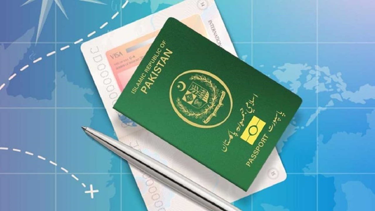 Pakistan to issue only electronic passports