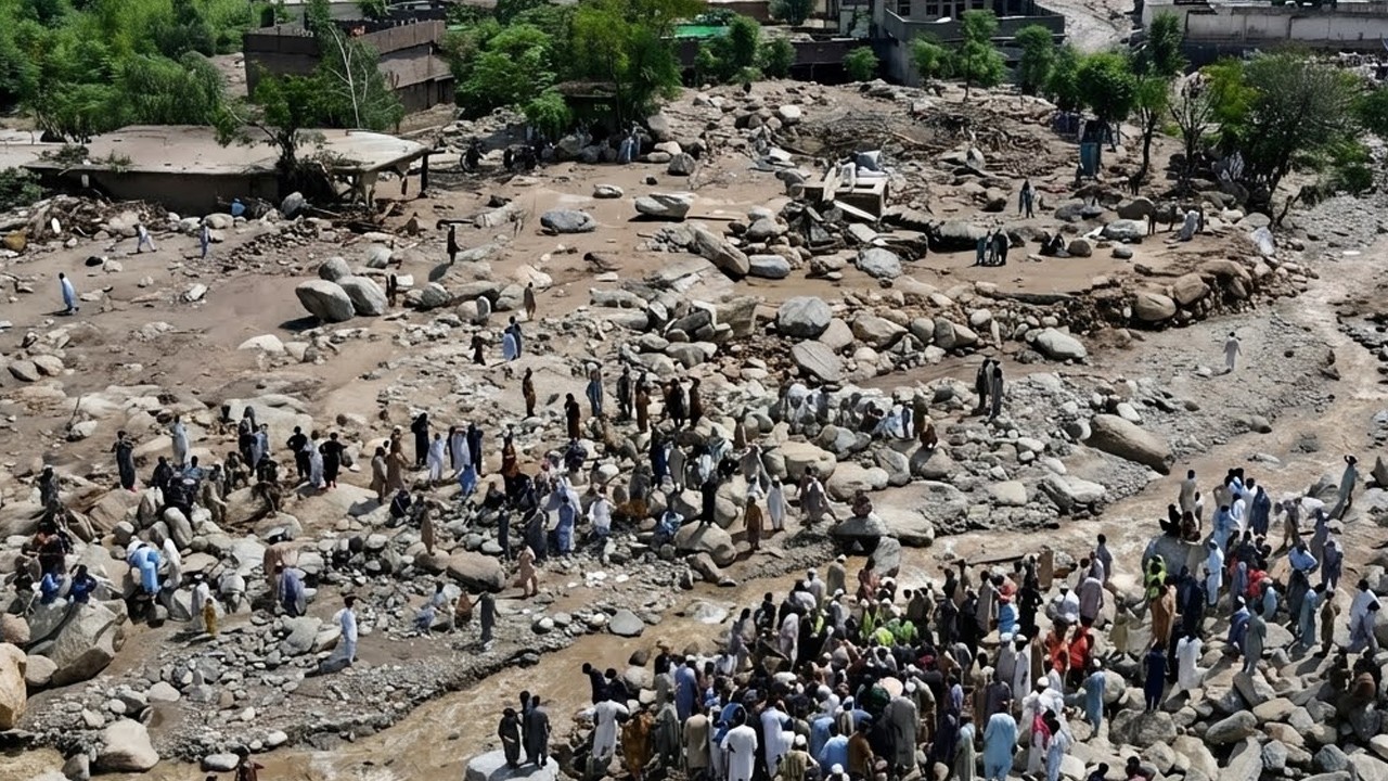 Seven killed, 19 injured as rain, flash floods wreak havoc in KP