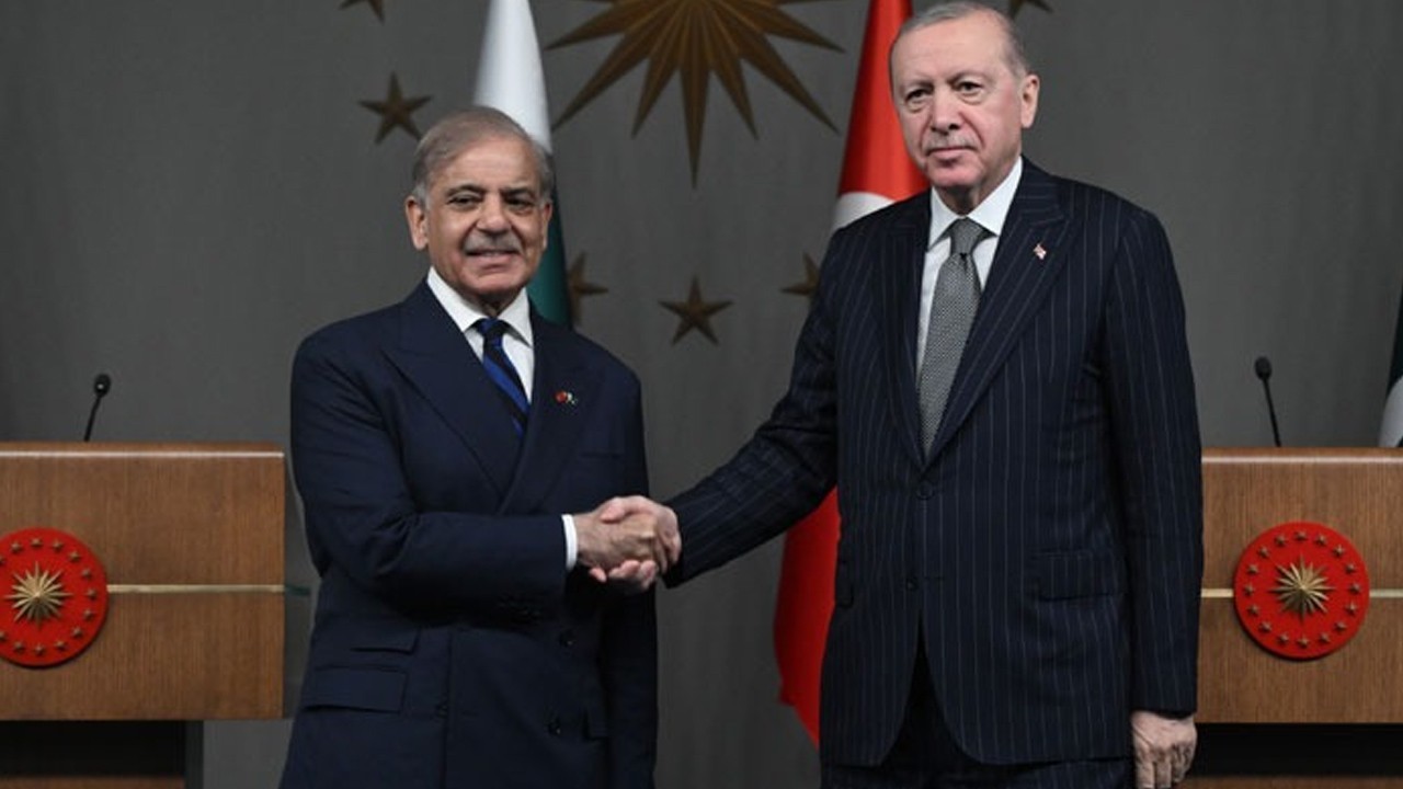 Türkiye, Pakistan reaffirm strategic partnership during Erdoğan–Shehbaz talks