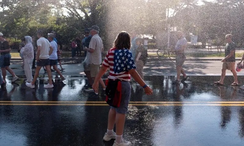 Heat wave disrupts fourth of July events across US, strains power grids