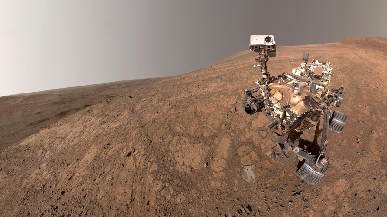 NASA rover takes a closer look at organic carbon on Mars