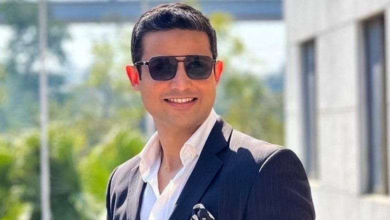 Podcaster Rehan Tariq reportedly taken into custody by NCCIA at Lahore airport