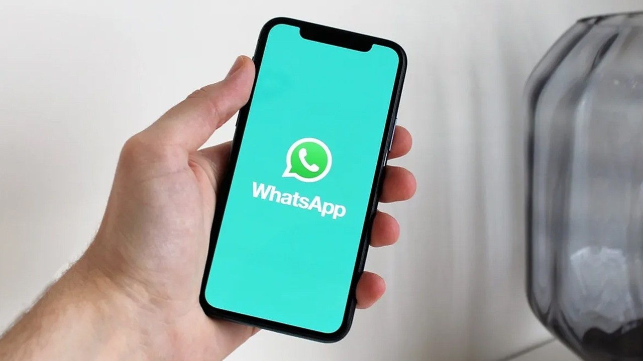 WhatsApp Business beta lets users manage two accounts on one phone: here's how