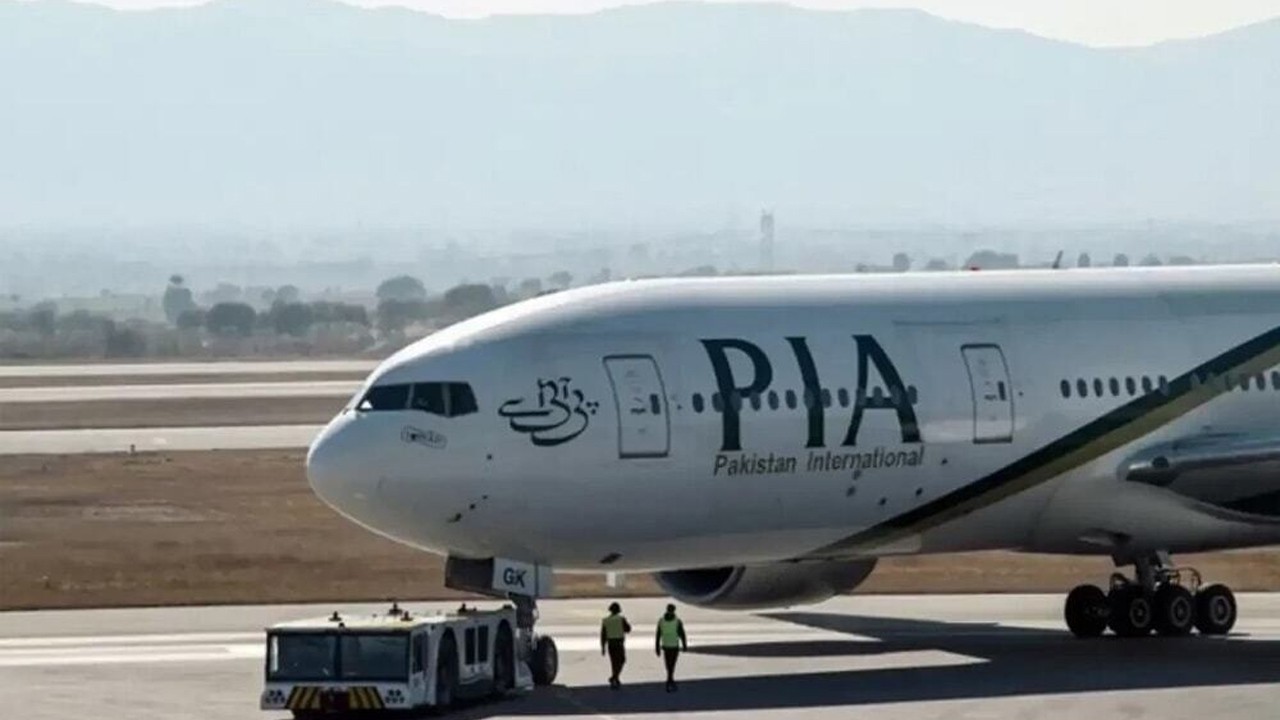 Govt transfers 11 PIA properties worth Rs14.2bn to buyers