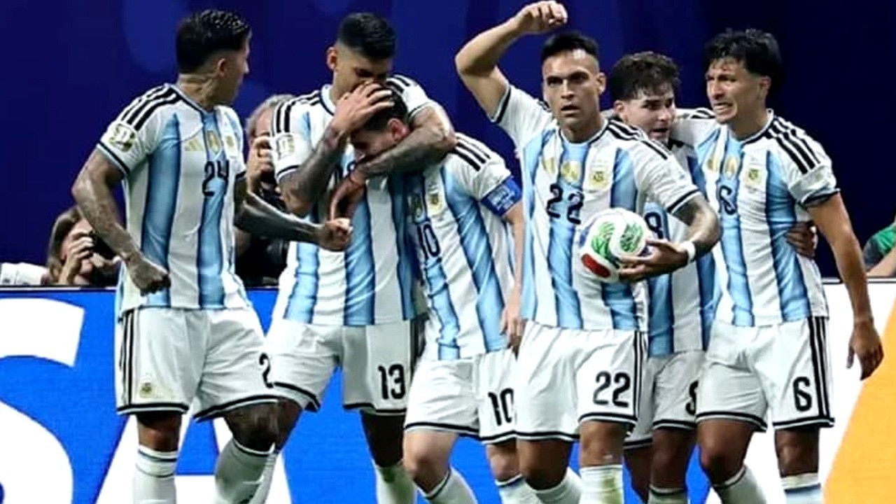 Argentina become first team to fail to register shot on target in 90 minutes of World Cup final
