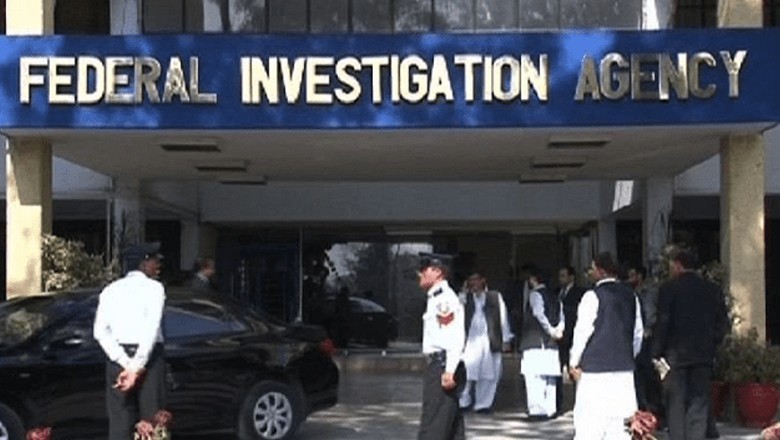 FIA arrests customs superintendent, two inspectors over alleged bribery