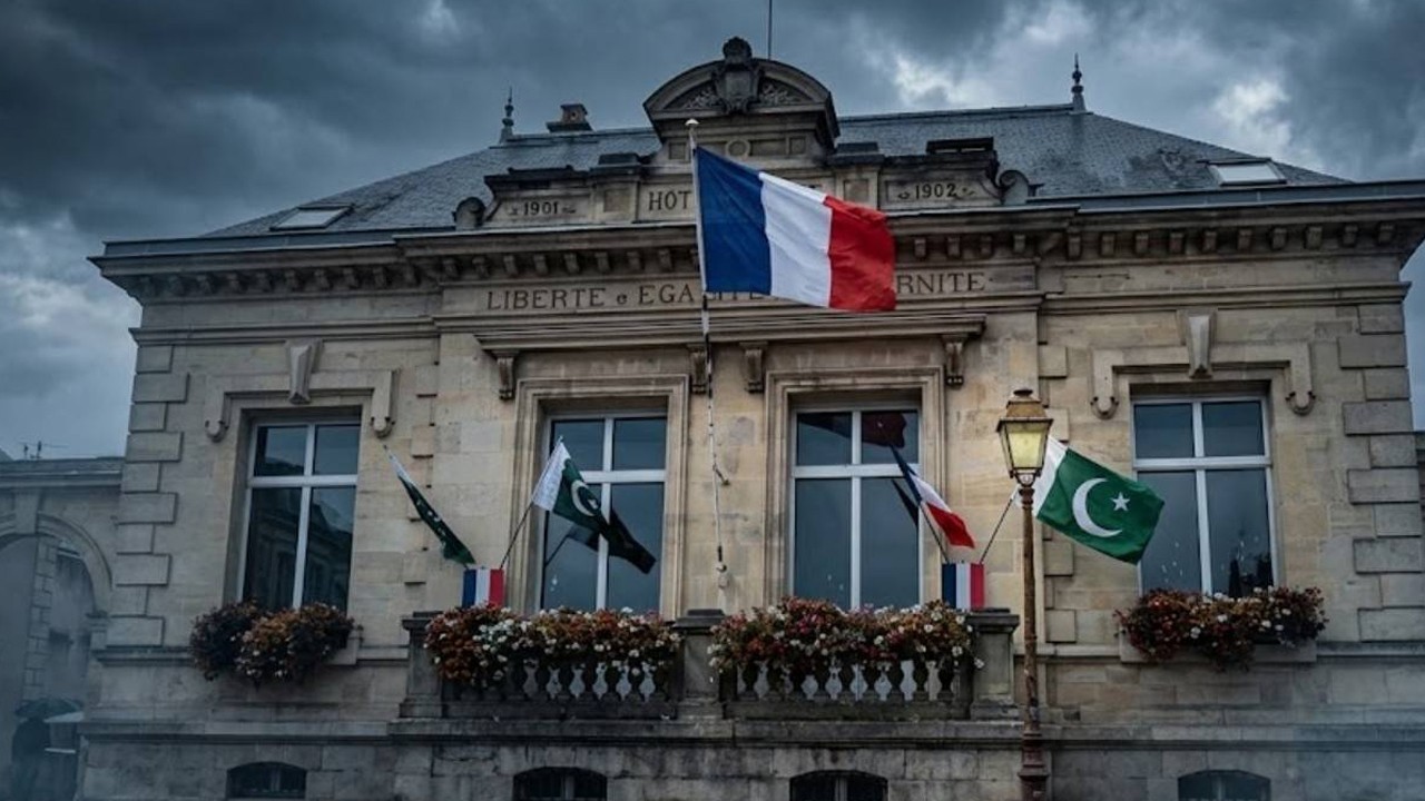 France permanently closes consulate in Karachi