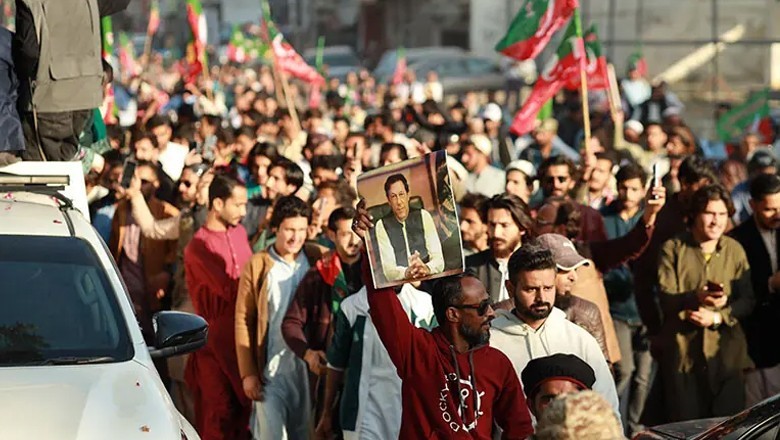 KP chief secretary directs officials to prevent use of govt resources for PTI Long March
