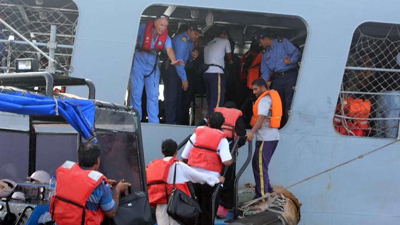 14 Pakistani sailors seek government help to return home from Yemen