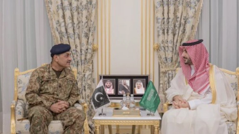 Field Marshal Munir meets Saudi defence minister, vows joint efforts to counter attacks on KSA