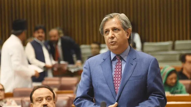 Law minister hints at imposition of emergency in KP