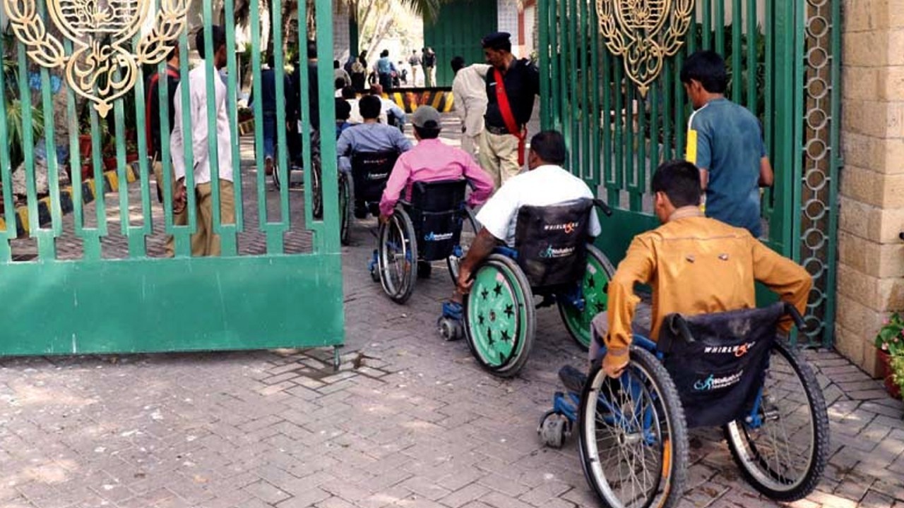 KP orders ramps, accessible entrances to govt, private buildings for persons with disabilities