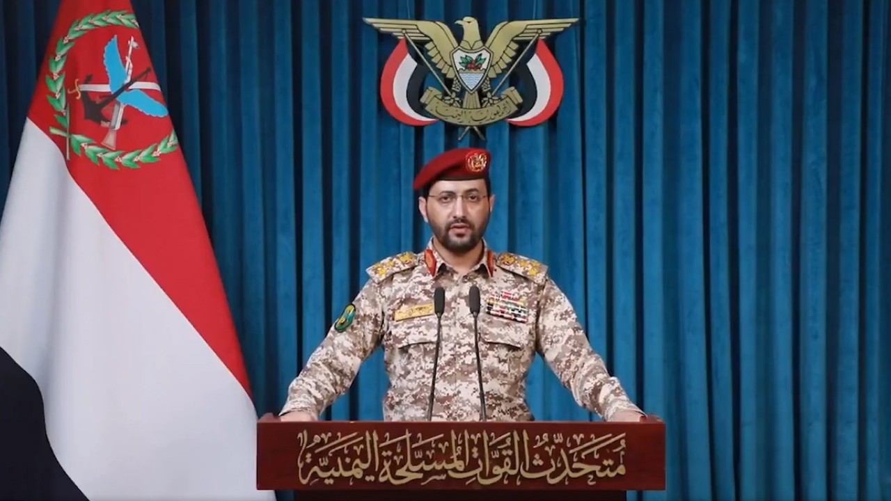 Houthis claim attacks on Saudi airports, oil refinery and military sites