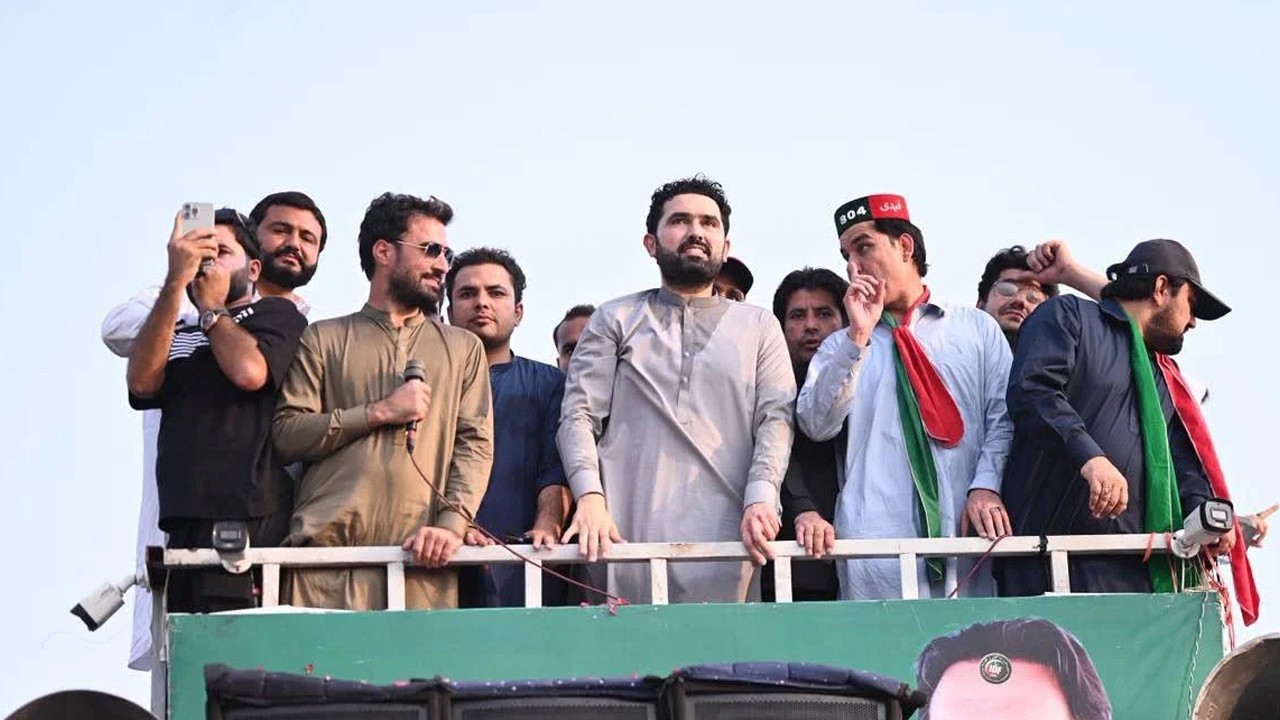 PHC seeks KP CM's reply on use of official helicopter for political march