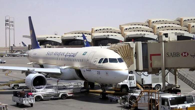Riyadh airport passengers advised to check flight status before going there
