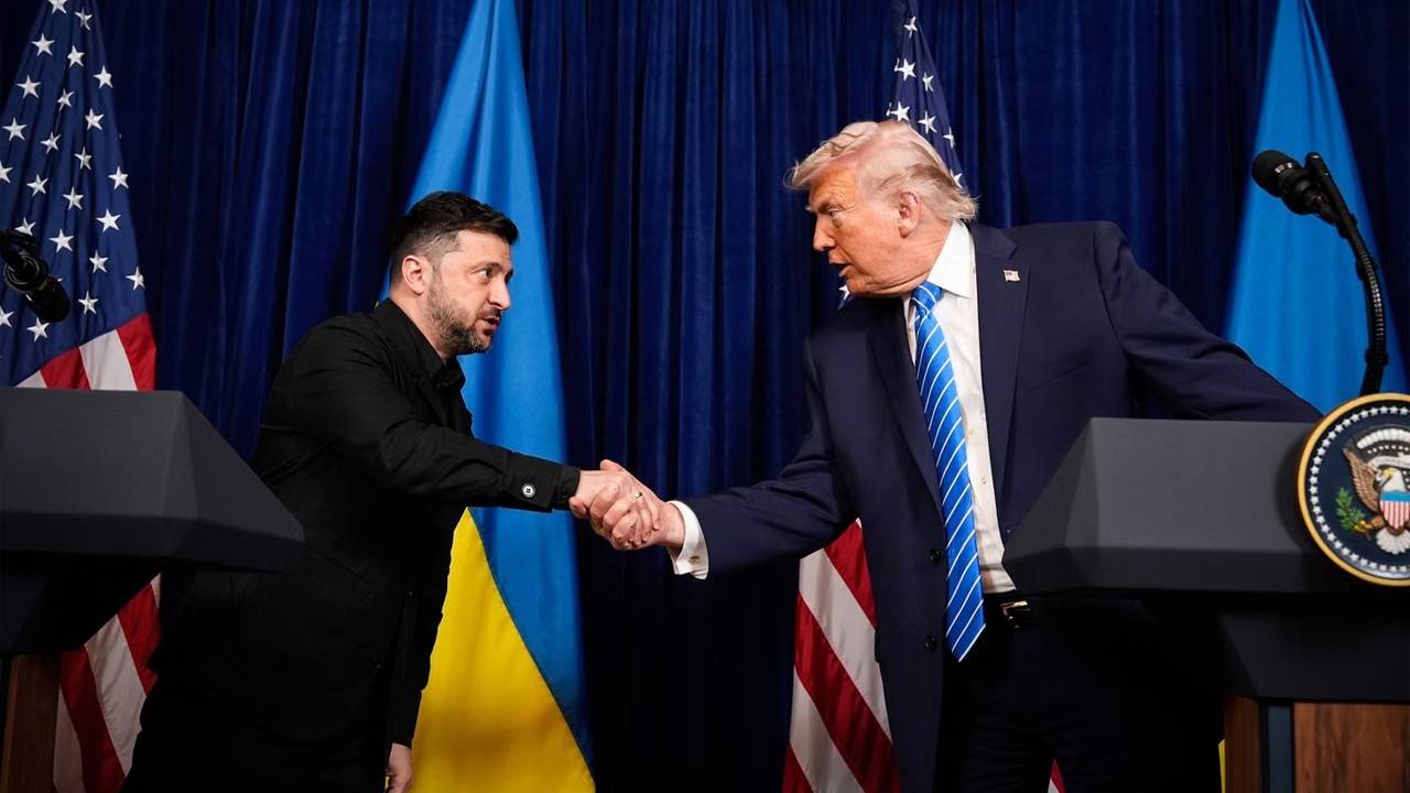 Trump says Ukraine should elect a new president capable of reaching a deal with Russia