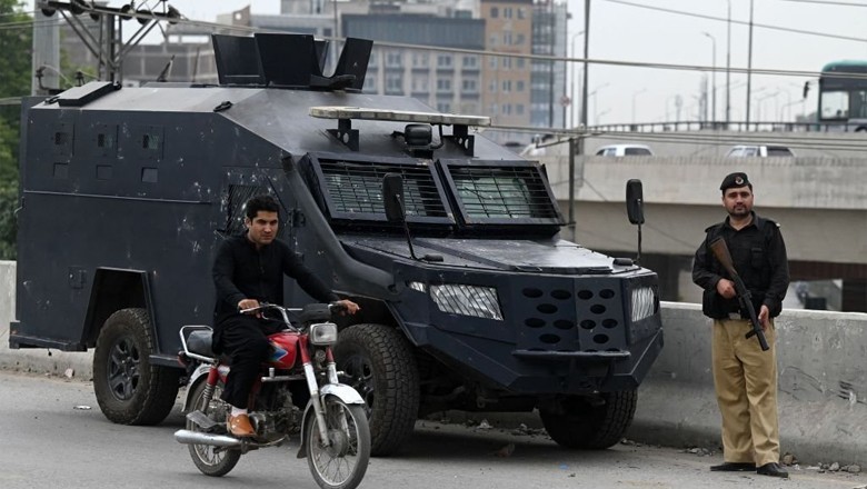 KP Apex Committee approves modern weapons, armoured vehicles for police to fight terrorism