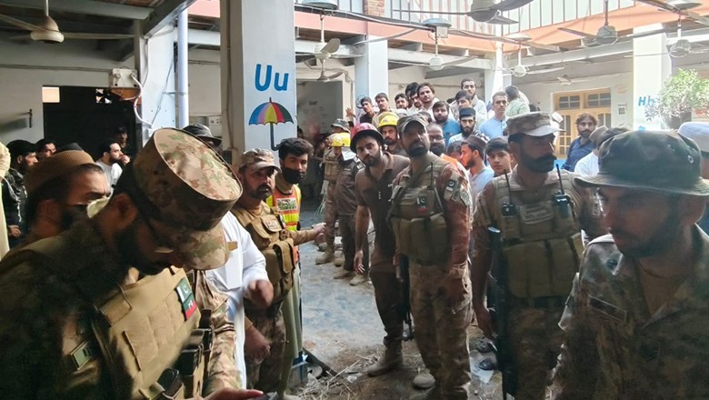 29 children, female teacher die in Peshawar school roof collapse