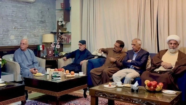 Opposition suspends talks with govt until meeting with Imran Khan is allowed
