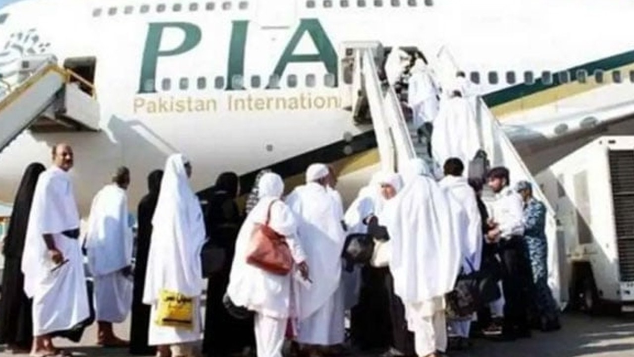 Pakistan extends deadline for Peshawar Umrah pilgrims to travel without vaccination