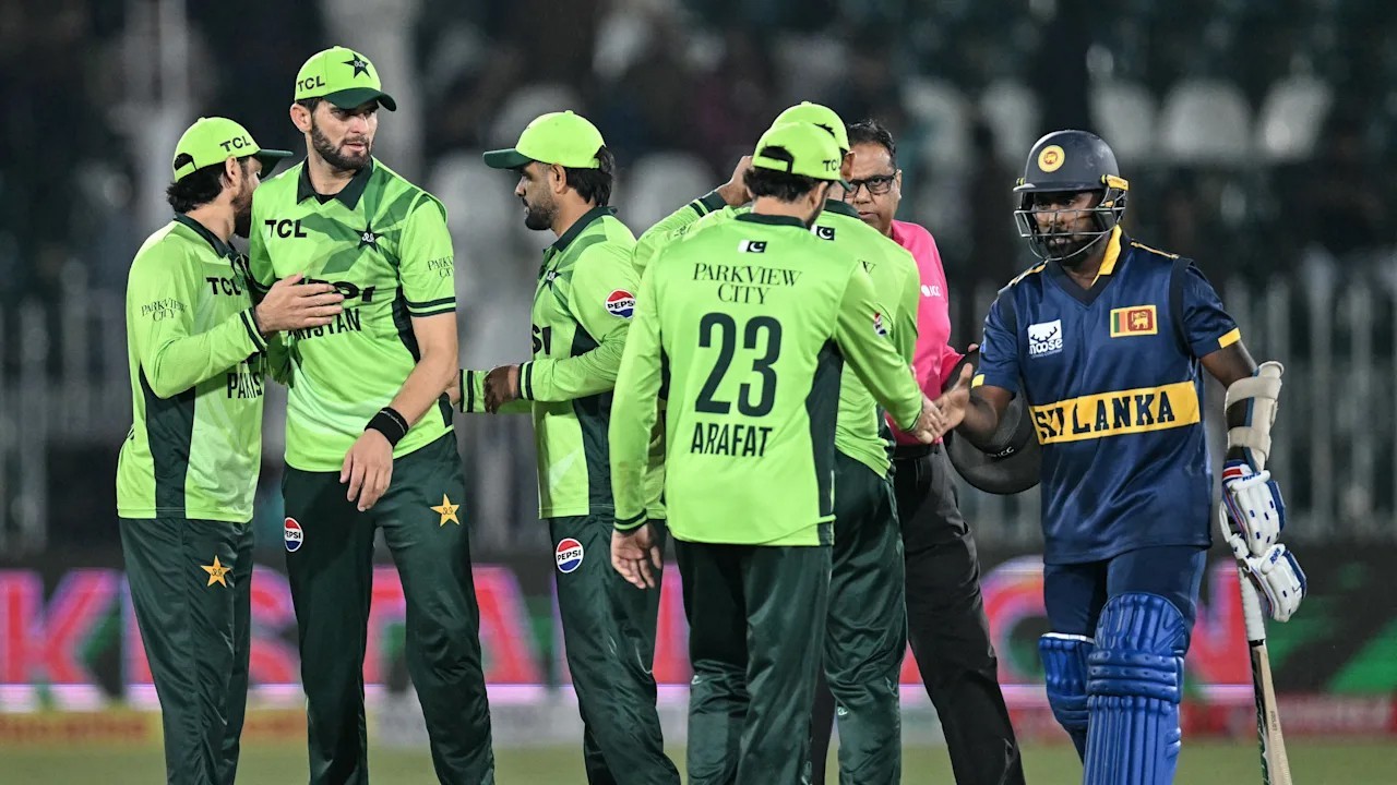 ICC fines Pakistan and Sri Lanka over slow over-rates in opening ODI