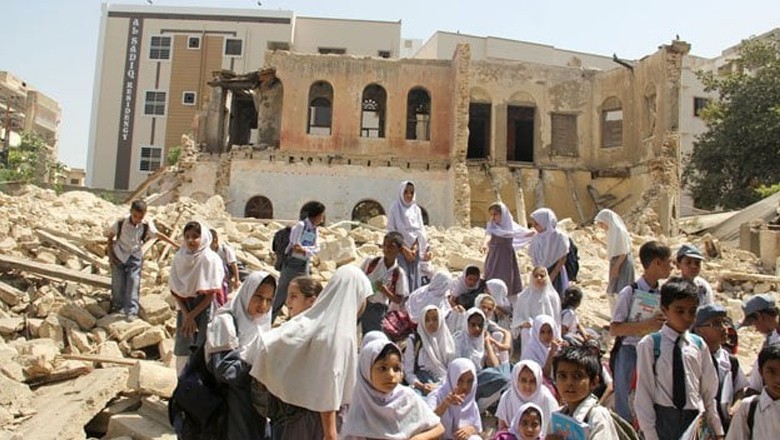 Sindh orders immediate action against schools operating in dilapidated buildings in Karachi