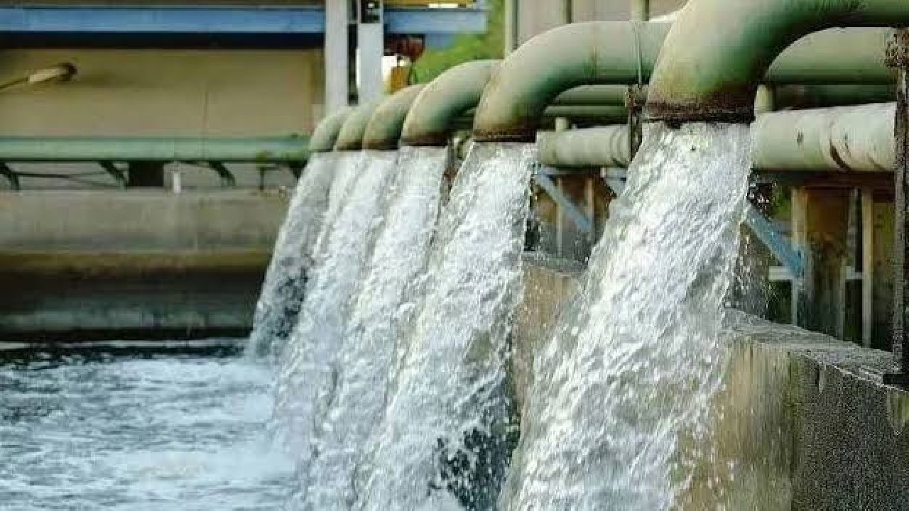 Karachi Water Corporation reviews security measures at Dhabeji pumping complex