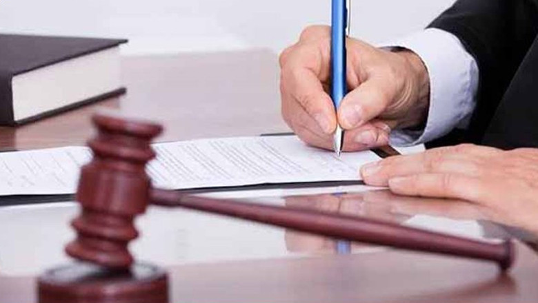 Karachi court awards death penalty to cop in Aamir killing case