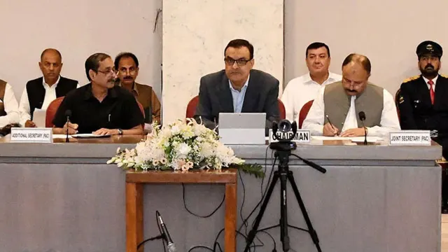 Lack of department heads complicates PAC proceedings